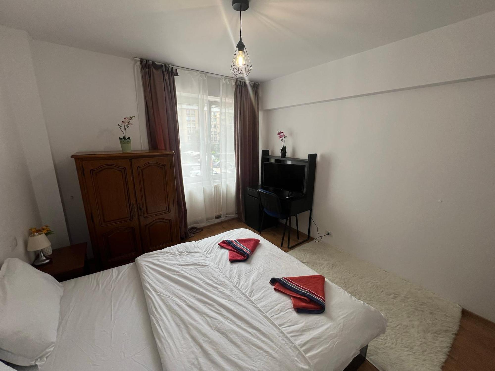 2 Rooms Apartment City Center Iasi Exterior photo